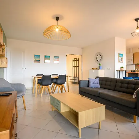 Le Capeyron - Parking - Wifi - Aeroport Мериньяк