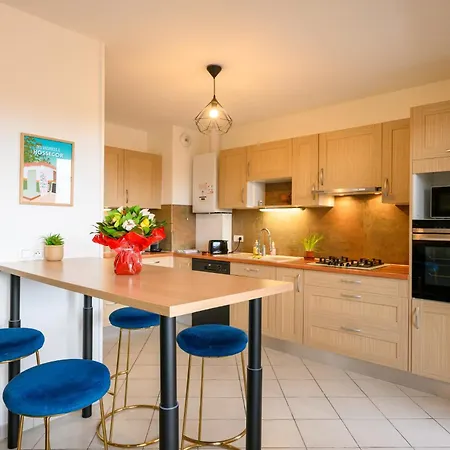 Le Capeyron - Parking - Wifi - Aeroport