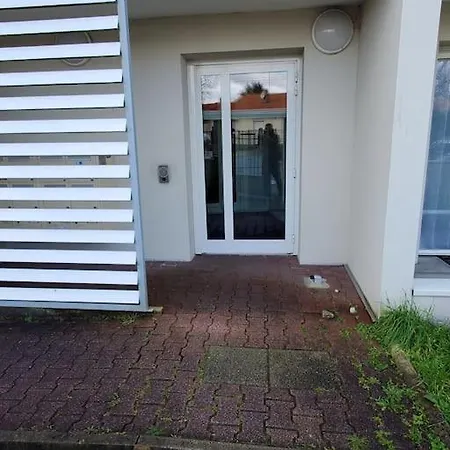 Le Capeyron - Parking - Wifi - Aeroport Апартаменты Мериньяк