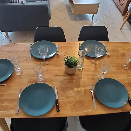 Apartment Le Capeyron - Parking - Wifi - Aeroport *