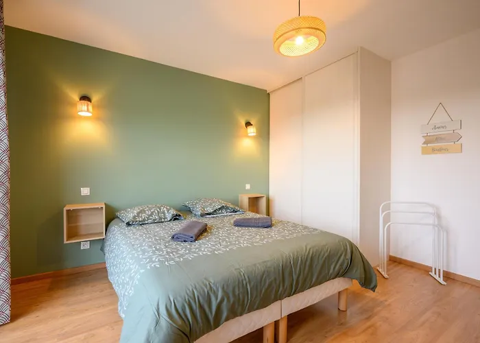 Le Capeyron - Parking - Wifi - Aeroport *