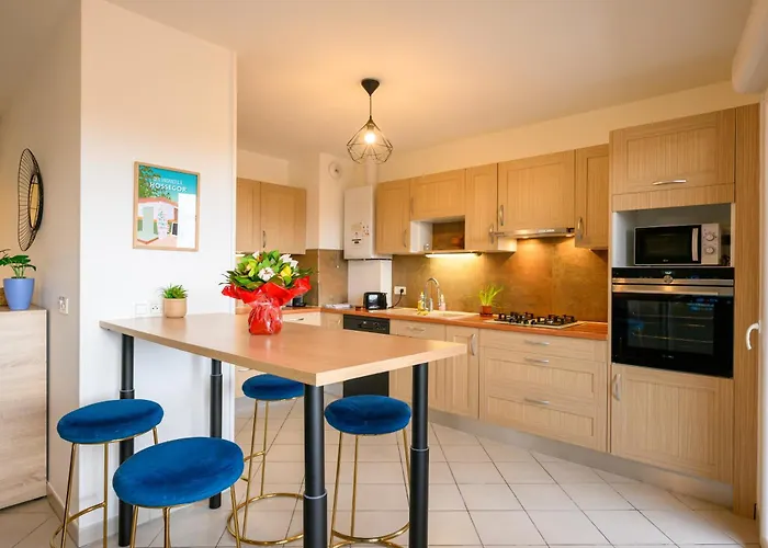 Le Capeyron - Parking - Wifi - Aeroport