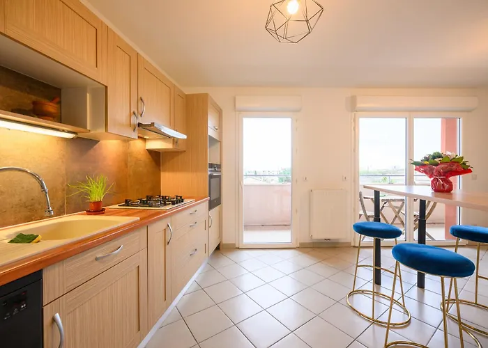 Le Capeyron - Parking - Wifi - Aeroport Appartement