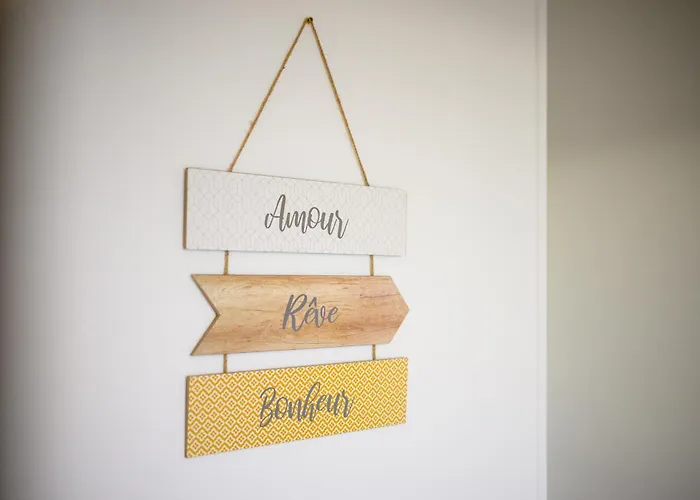 Appartement Le Capeyron - Parking - Wifi - Aeroport